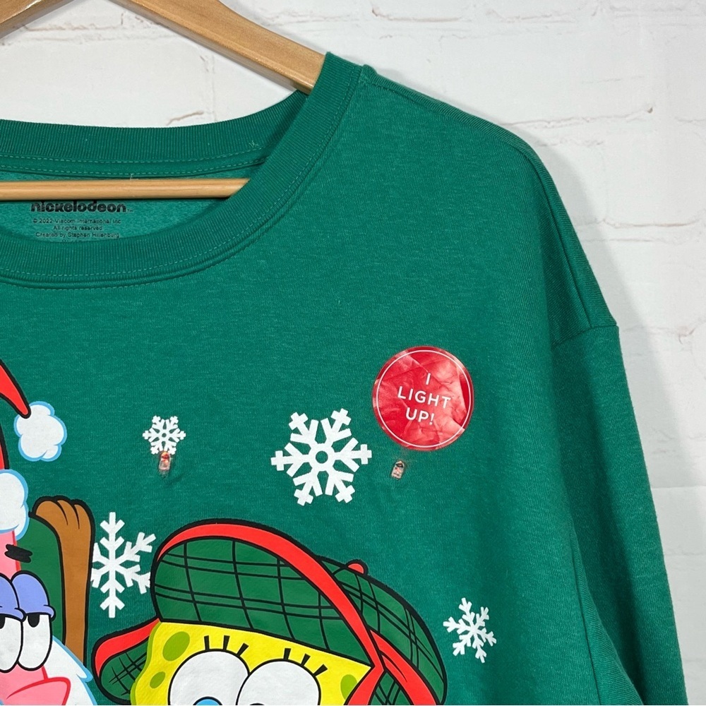 Nickelodeon SpongeBob Christmas Light Up Sweatshirt Womens Size XL Green - Picture 4 of 9